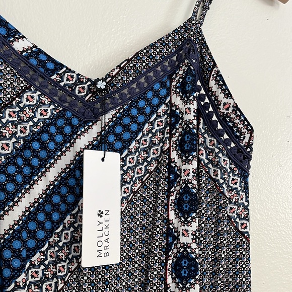 Molly Bracken Star Printed Woven Jumpsuit - Picture 5 of 10